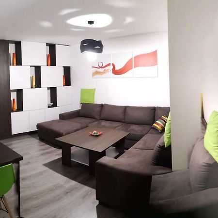 Centrum Apartman Leyla 巴尔代约夫 外观 照片