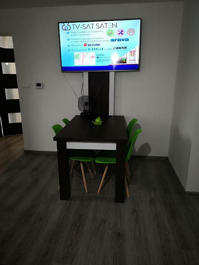 Centrum Apartman Leyla 巴尔代约夫 外观 照片